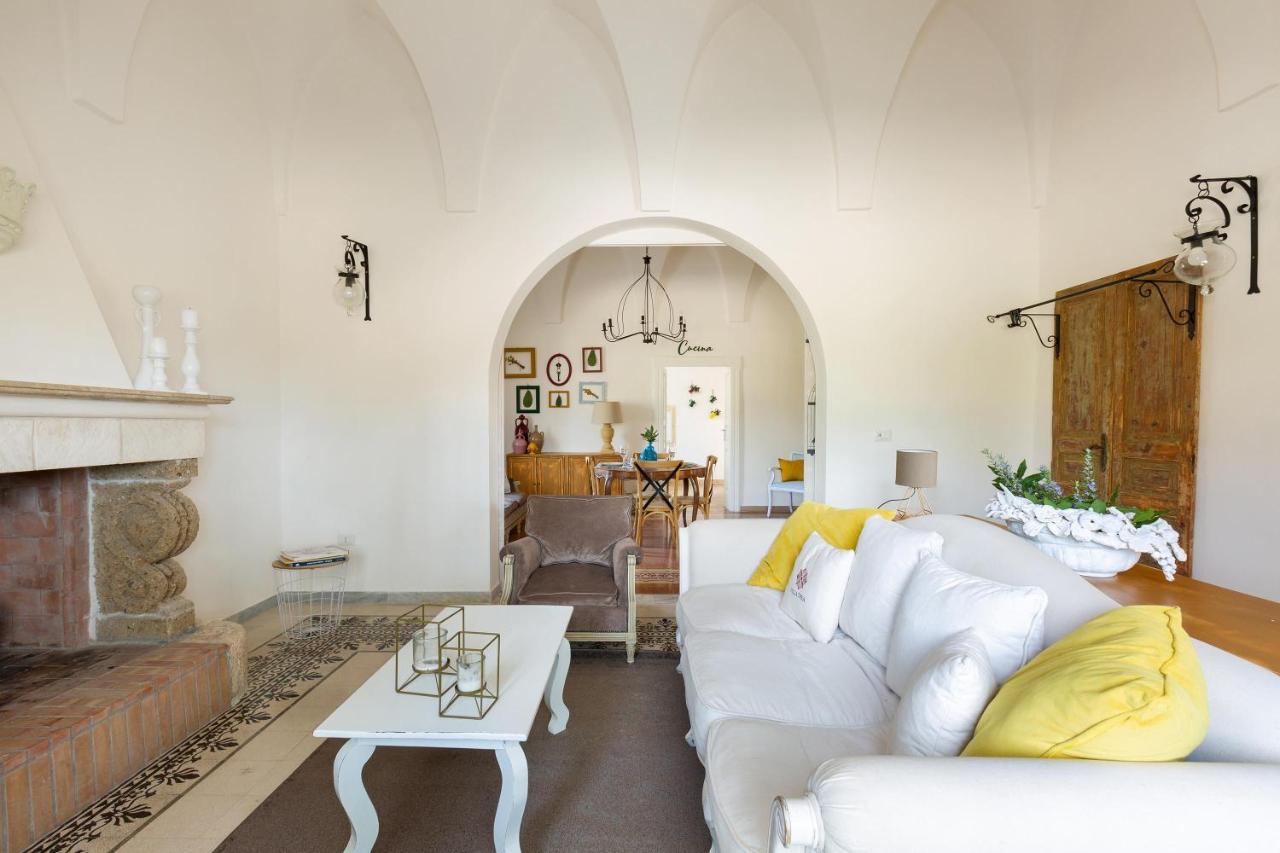Villa Thea Charming House Каровіньйо Екстер'єр фото