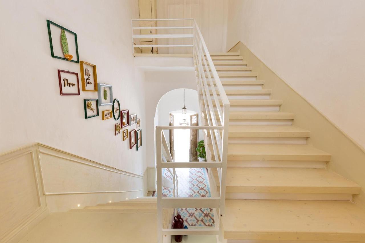 Villa Thea Charming House Каровіньйо Екстер'єр фото